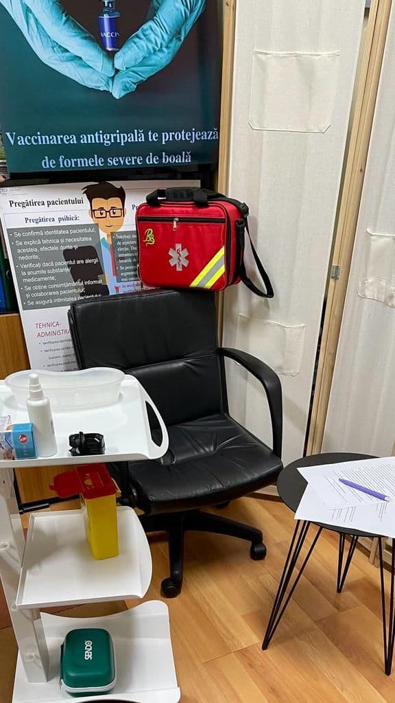 Spațiu de vaccinare într-o farmacie din Codlea. Foto: Mirela Zamfirescu