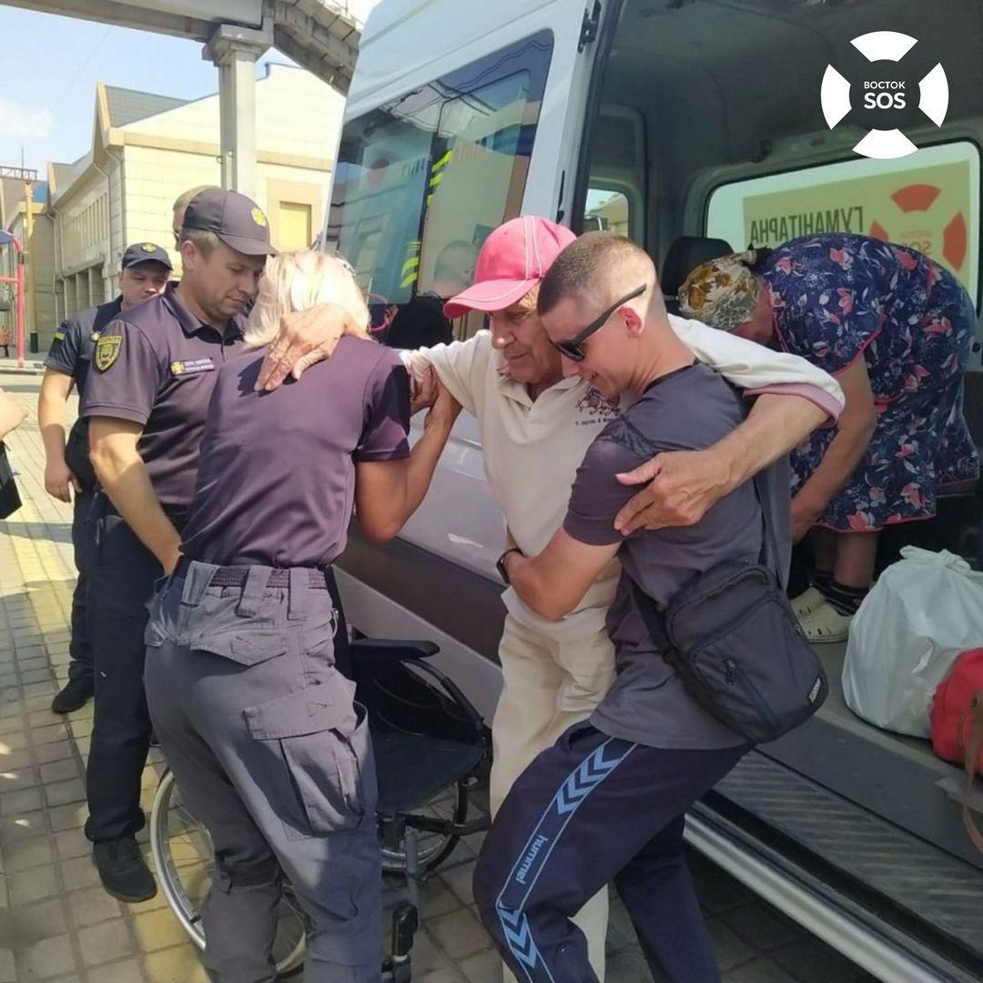 Procesul de evacuare. Foto: Mykola Sirenko, arhiva personală