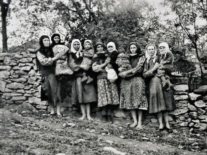 Lumea lui Zaharia Cușnir: țăranul care a fotografiat Basarabia sovietizată