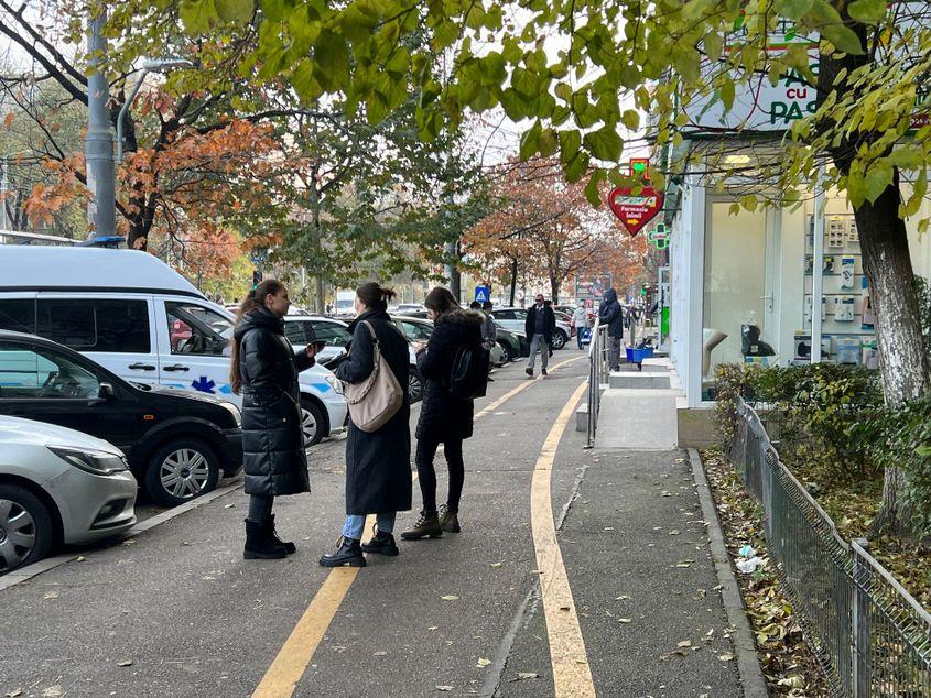 PressOne a stat de vorbă cu susținători ai lui Călin Georgescu, opozanți și oameni încă indecisi despre rezultatul de până acum al alegerilor prezidențiale.
Foto: Popovici Luiza