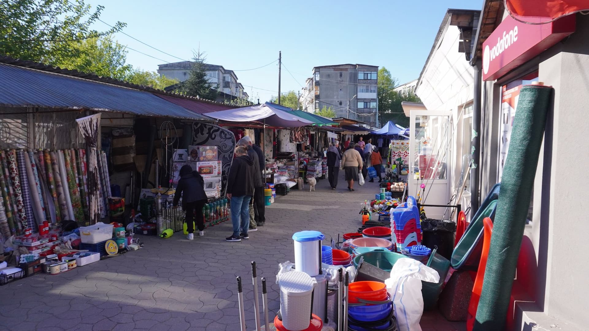 Piața din Videle, printre cele mai animate locuri din oraș. Foto: Laura Popa