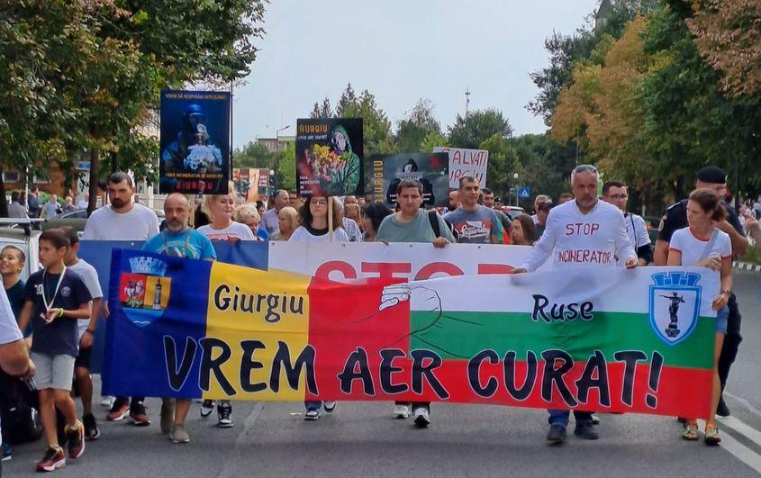 Protestatarilor din Giurgiu li s-au alăturat și cetățenii din Ruse, Bulgaria Foto: Facebook Grupul Civic Giurgiu