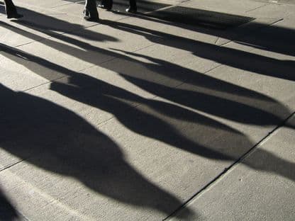 Tinerii care părăsesc centrele de plasament, nepregătiți pentru viață. Vișinel Bălan: „Pentru sistemul de protecție din România copiii sunt doar niște numere”