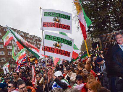 „Schimbare de regim”, dar fără un plan. Ce urmează după atacurile SUA-Israel din Iran