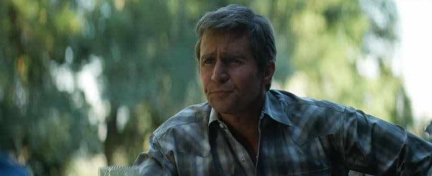 Sam Rockwell îl joacă pe președintele George W. Bush.