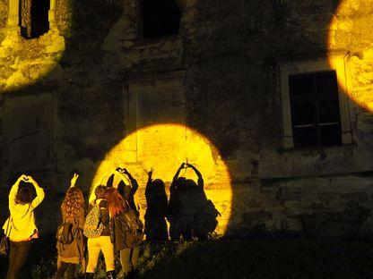 Studiu: tinerii sunt pesimiști cu privire la România și optimiști pe plan personal