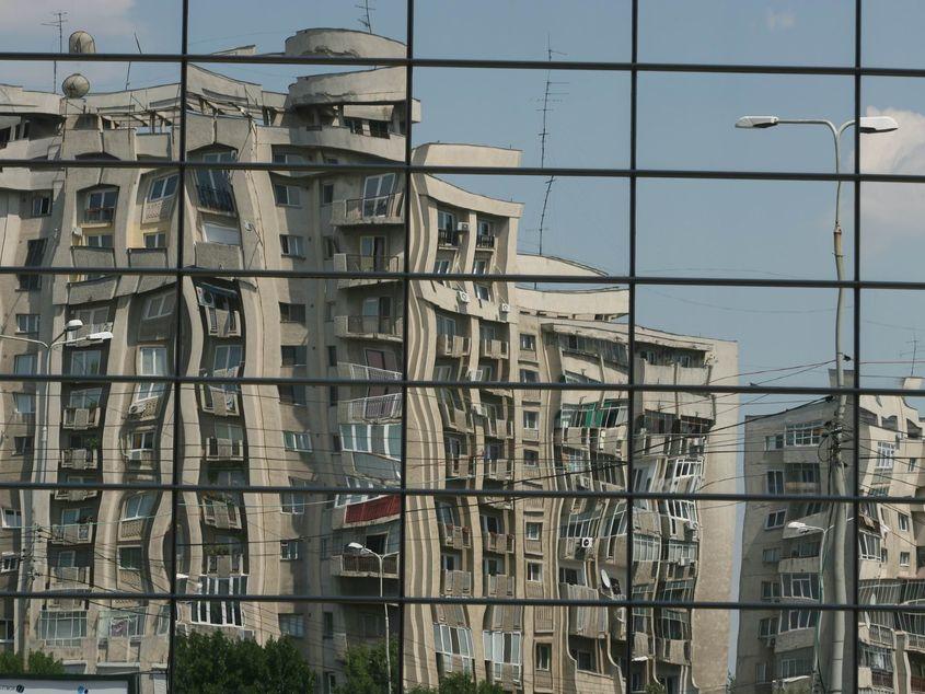 În Brașov, Iași, Timiș și Sibiu se construiesc mai multe locuințe decât înainte de criza economică FOTO Lucian Muntean
