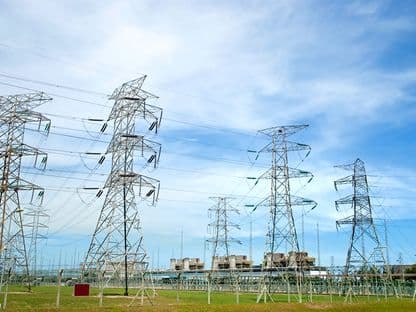 Monarhia salvează energia. Doar 13% din liniile de înaltă tensiune din România sunt „noi”. Restul sunt proiectate de ingineri din perioada interbelică