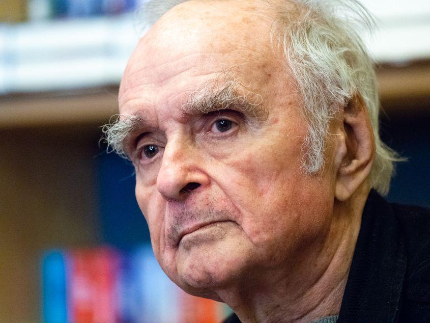 Poetul Emil Brumaru va împlini 80 de ani în 2018. Fotografii: Raul Ștef