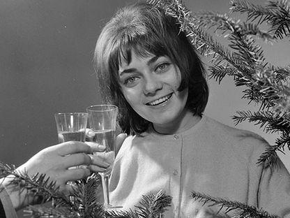 Moș Gerilă vine cu racheta. Cum au furat comuniștii Crăciunul?