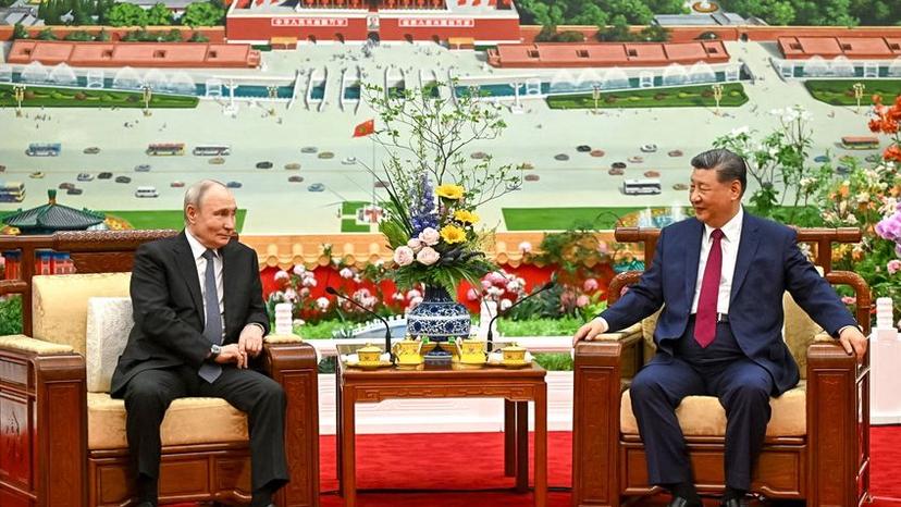 Xi Jinping l-a primit în vizită oficială pe Vladimir Putin la doar câteva zile după vizita președintelui american Donald Trump. Foto: KRISTINA SOLOVIEVA / KREMLIN