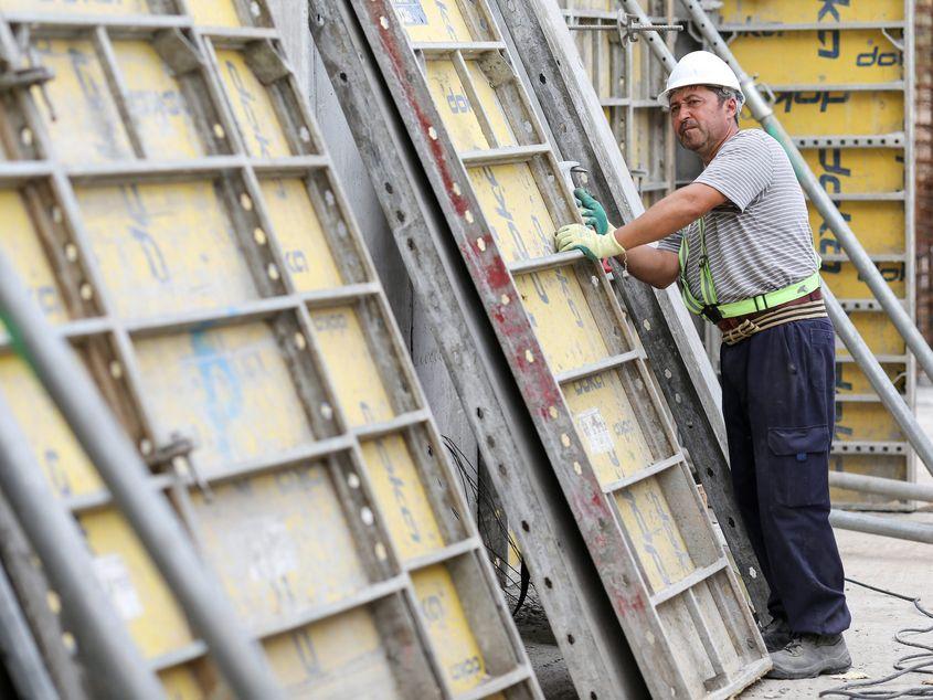 Forța de muncă a României trece prin modificări masive.
Foto: Inquam Photos / Sabin Cirstoveanu