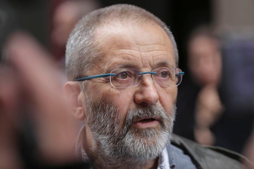 Mircea Toma în timpul unui protest organizat de ActiveWatch față de deciziile recente ale CNCD (Consiliul Național pentru Combaterea Discriminării), în București, joi, 10 mai 2018. Inquam Photos / Octav Ganea