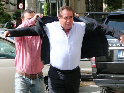 Cum să-ți cumperi un președinte