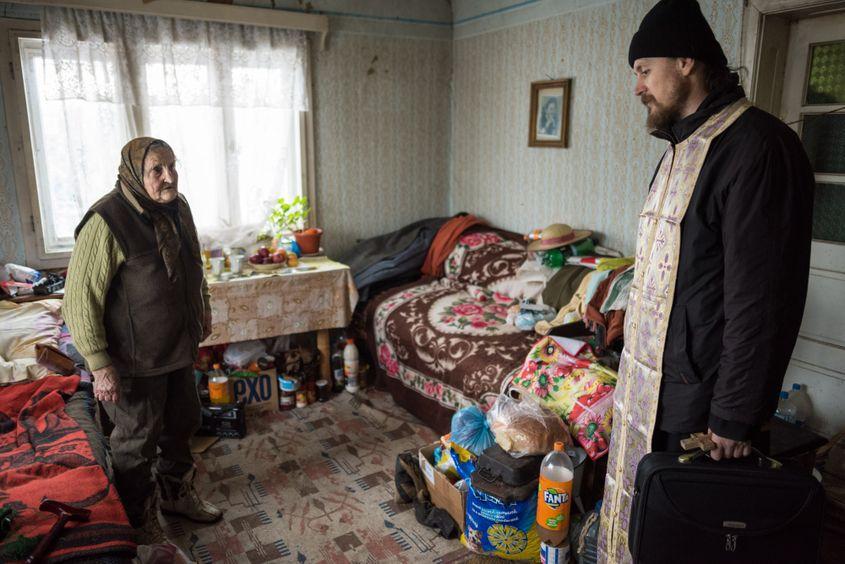 Lelea Viorica și părintele Gavril.