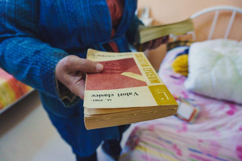 Un cititor înrăit. Foto: Ioana Epure