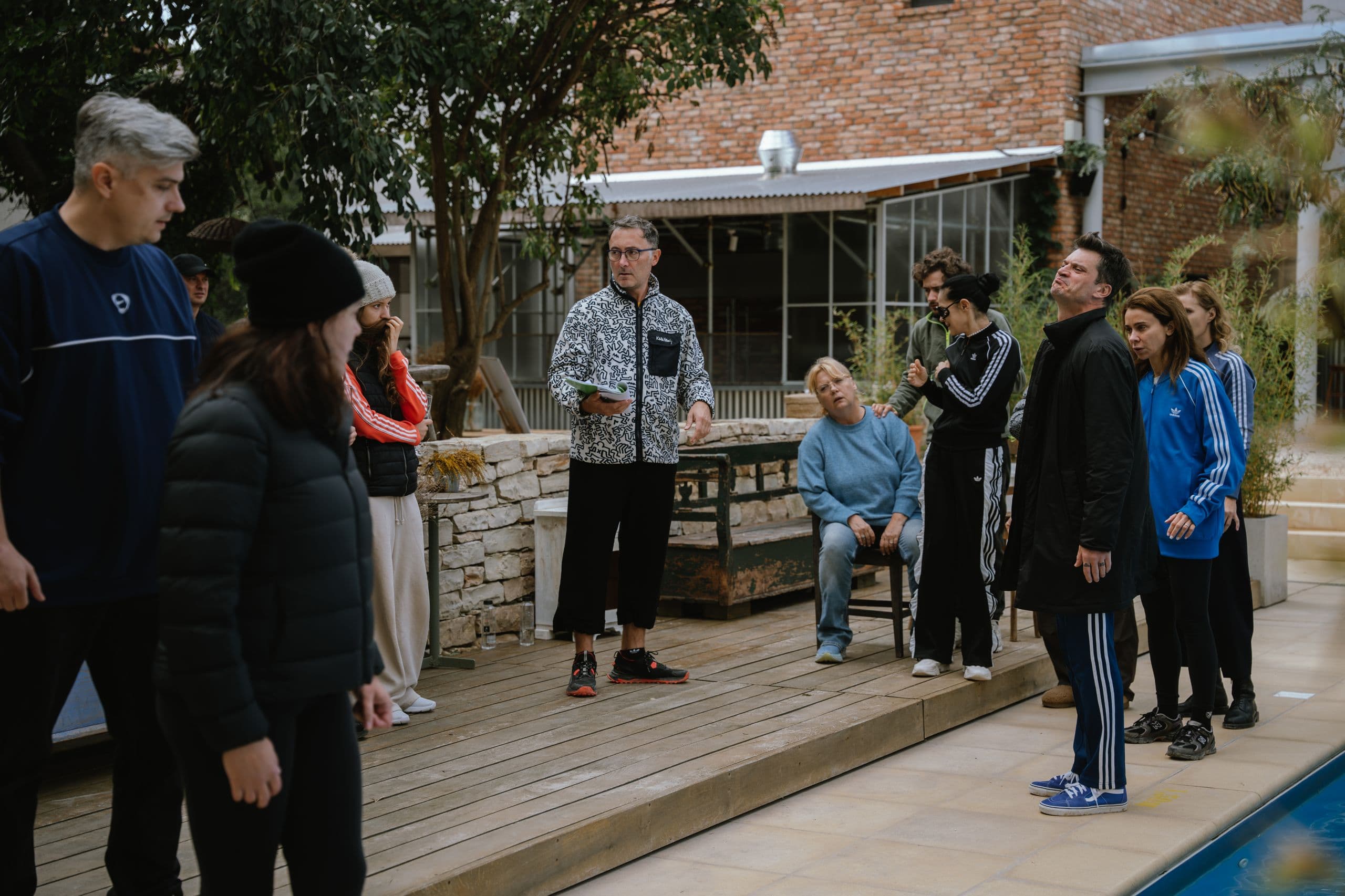 Pentru filmul „3 zile în septembrie”, regizorul Tudor Giurgiu și-a dorit să aducă în același loc oameni care n-au mai lucrat împreună. Foto: Cosmin Kleiner Stoian