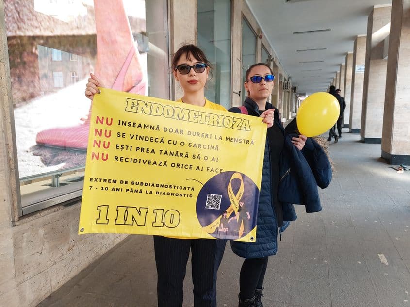 Pe tinerele precum Amira endometrioza le afectează până în punctul în care riscă nu nu-și mai dea examene. foto: PressOne