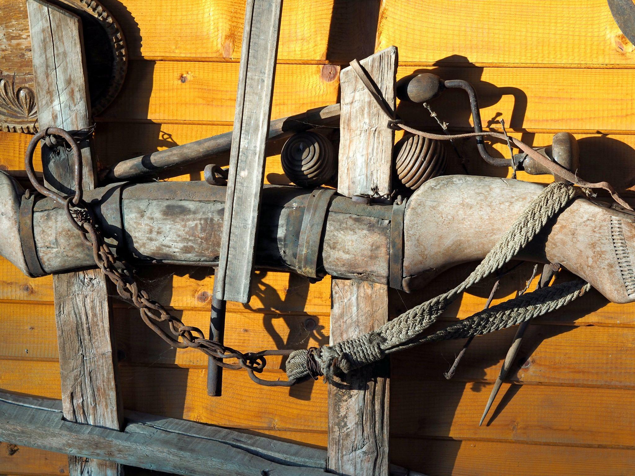 Pensiunea de trei margarete fără jug tradițional, din negura vremii, e ca nunta fără lăutari