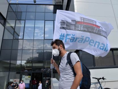 Cum s-au numărat voturile în Capitală. Membrii PNL și USR PLUS denunță metode de fraudare a alegerilor