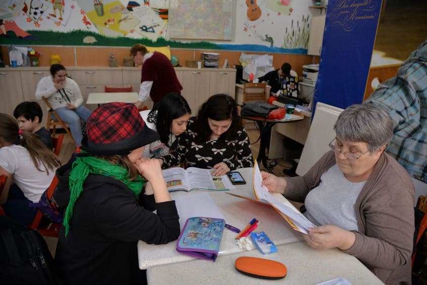 Ana Petrescu, voluntară la Centrul Generații.