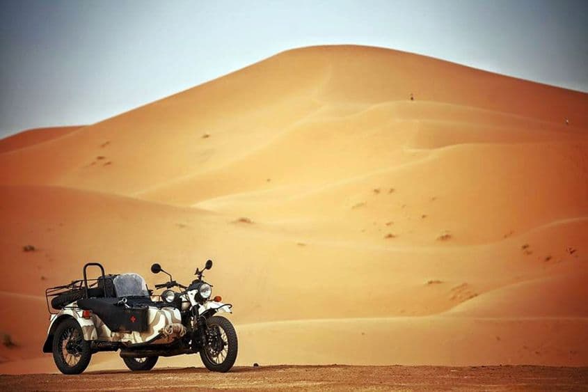 „M-am gândit să iau motocicletă cu ataș, să mai avem un loc” – așa a apărut Zair. Foto: Mihai Barbu