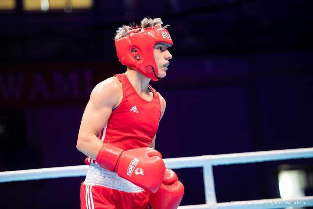 Lăcrămioara Perijoc în ring. Foto: COSR