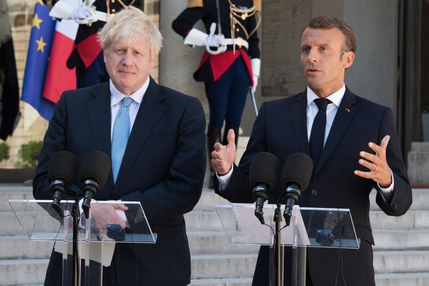 Președintele francez Emmanuel Macron într-o conferință de presă cu prim-ministrul Regatului Unit Boris Johnson, înaintea unui prânz de lucru la Palatul Elysée, 22 august 2019. Foto © Frédéric Legrand | Dreamstime.com