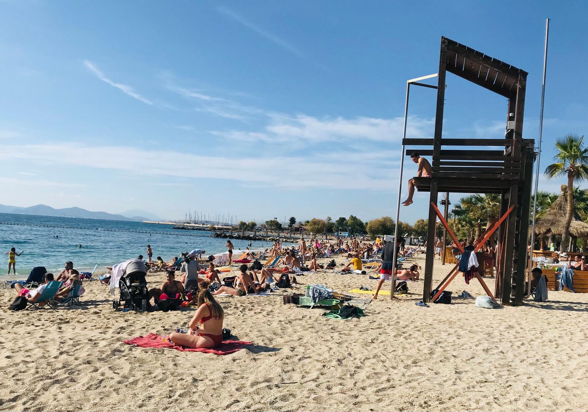 Plajă de pe riviera ateniană. Octombrie 2021. Foto: Ioana Epure