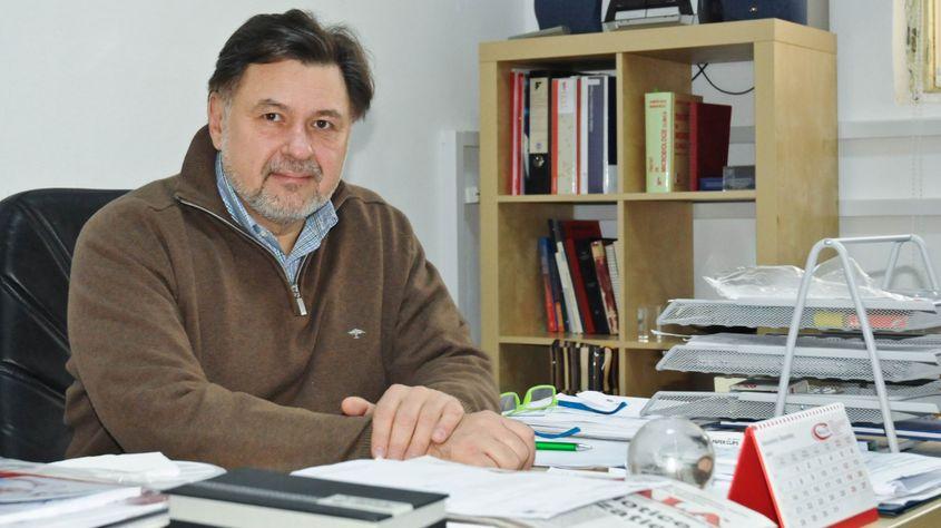 Alexandru Rafila a reușit să ajungă ministru al Sănătății și să-și păstreze mandatul și la rocadă. Aici, Rafila la Institutul „Matei Balș”. Foto: Lucian Muntean