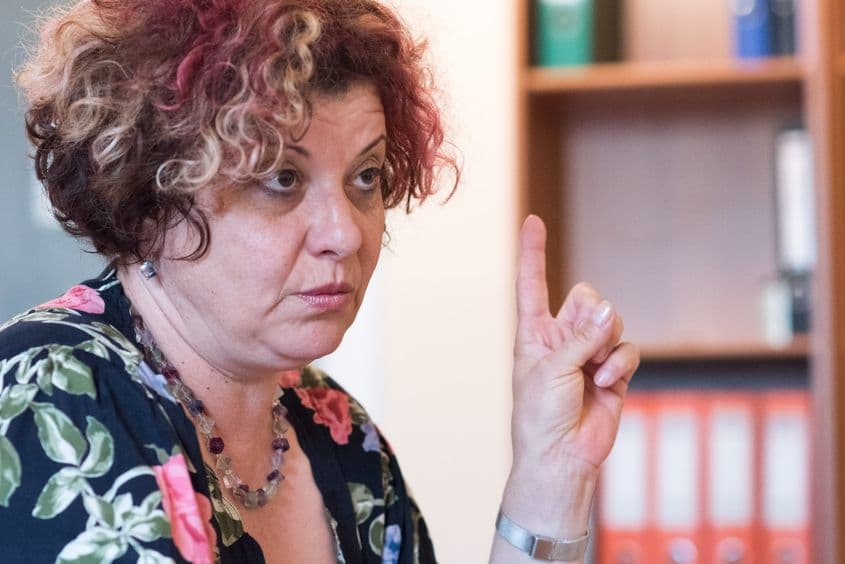 Managerul Maria Pop.