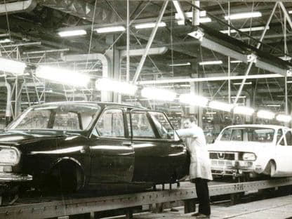 Cum văd liceenii comunismul. Trei eseuri despre "înainte era mai bine"