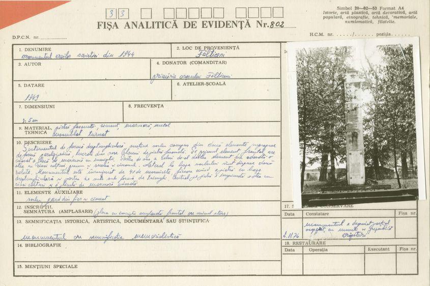 Fișa Obeliscului sovietic din Fălticeni, restaurat în 2017, potrivit CIMEC.