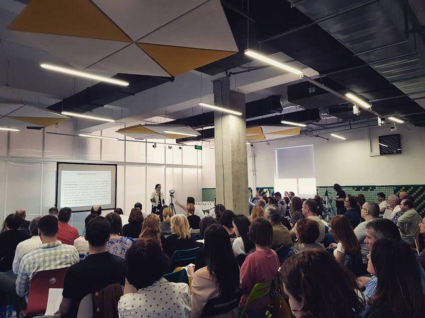 Training de observatori independenți pentru alegerile europarlamentare din 2019. Foto: Facebook Elena Calistru