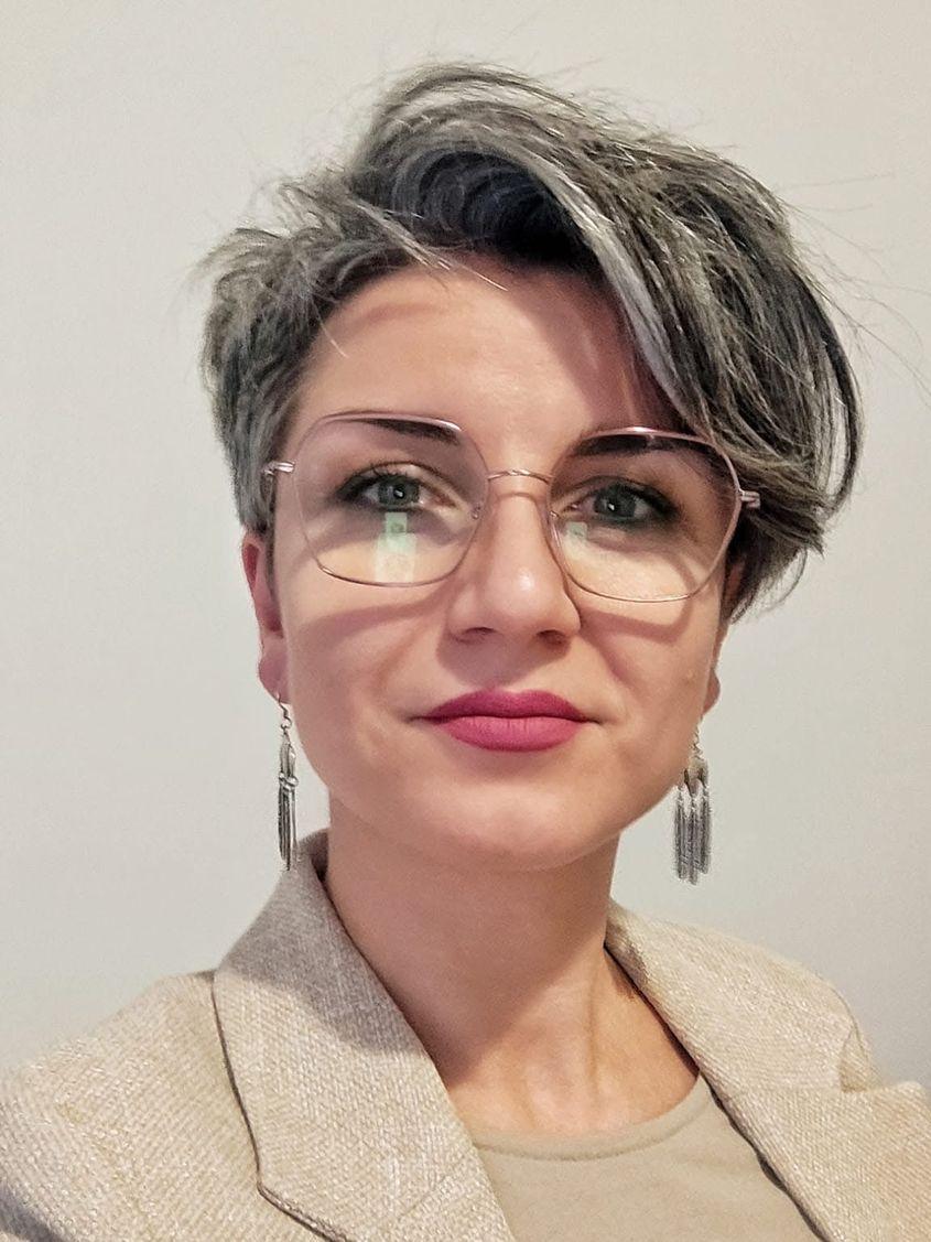 Silvia Ciubotaru este psihologă specializată în psihoterapie experiențială. Sursă foto: Facebook