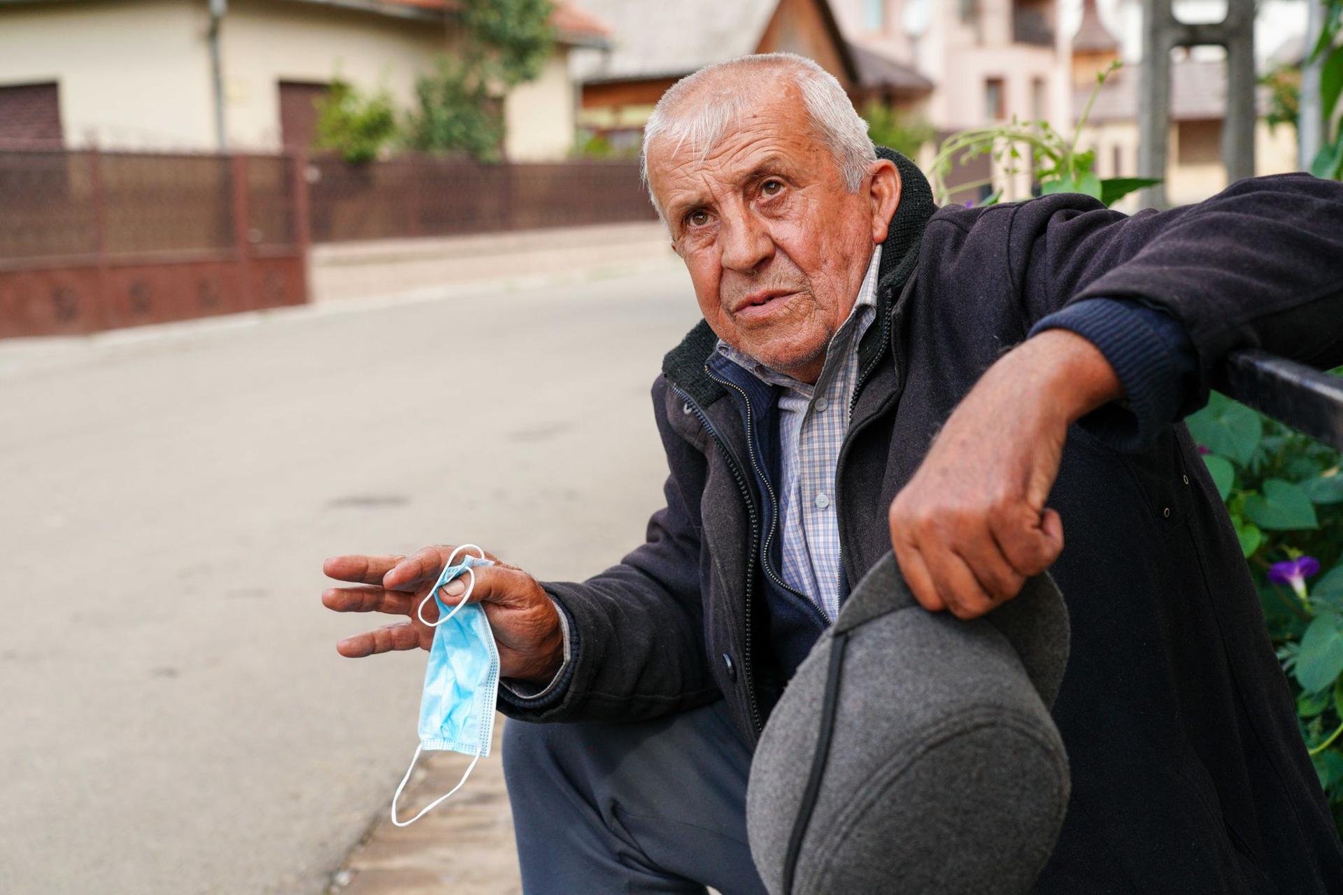 Ofițerul în retragere Ioan Rauca din Mărgău
