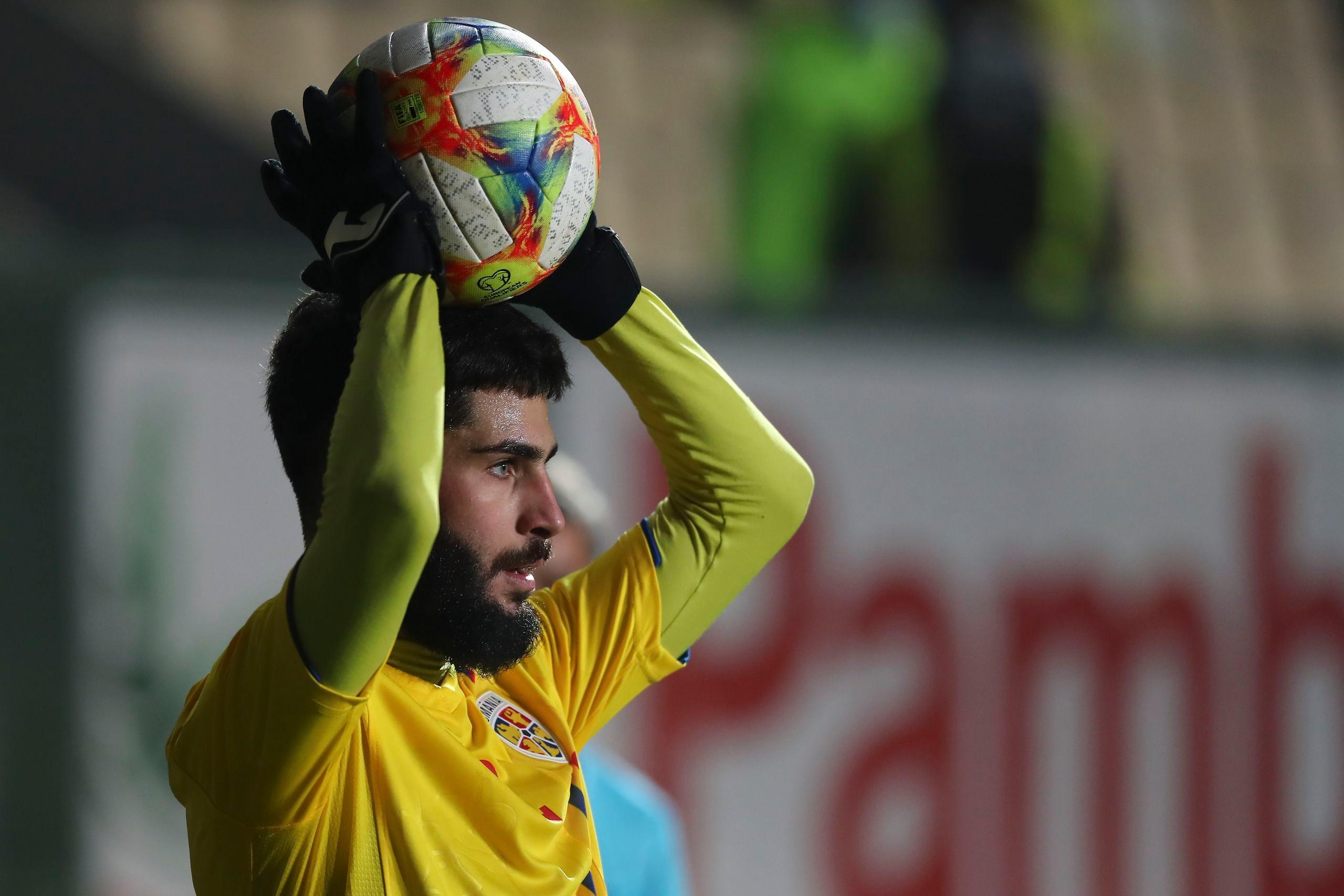 Radu Boboc la meciul de calificare pentru Campionatul European de Fotbal U21, dintre România U21 și Danemarca U21, disputat la Ploiești pe stadionul Ilie Oana, marți, 17 noiembrie 2020. Inquam Photos / Stefan Constantin