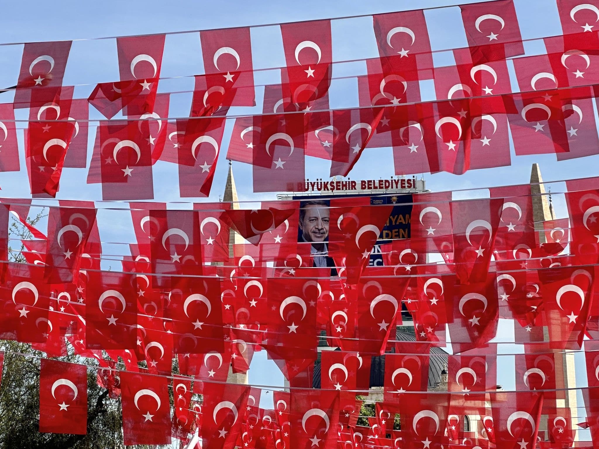 Erdogan, popular și în Sanliurfa. Foto: Carolina Drüten