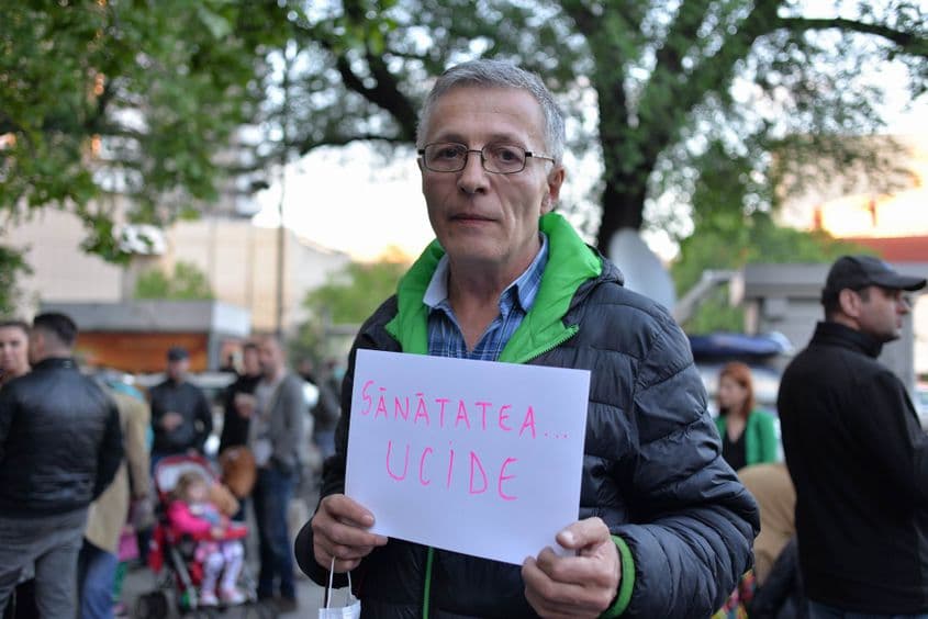 Emilian, 59 de ani.