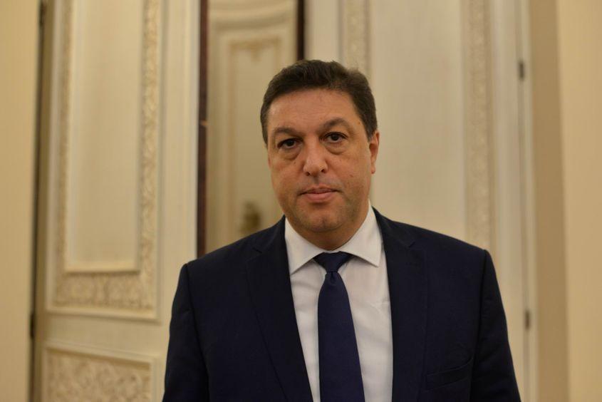 Senatorul PSD Șerban Nicolae, supărat pe presă. Foto: Lucian Muntean