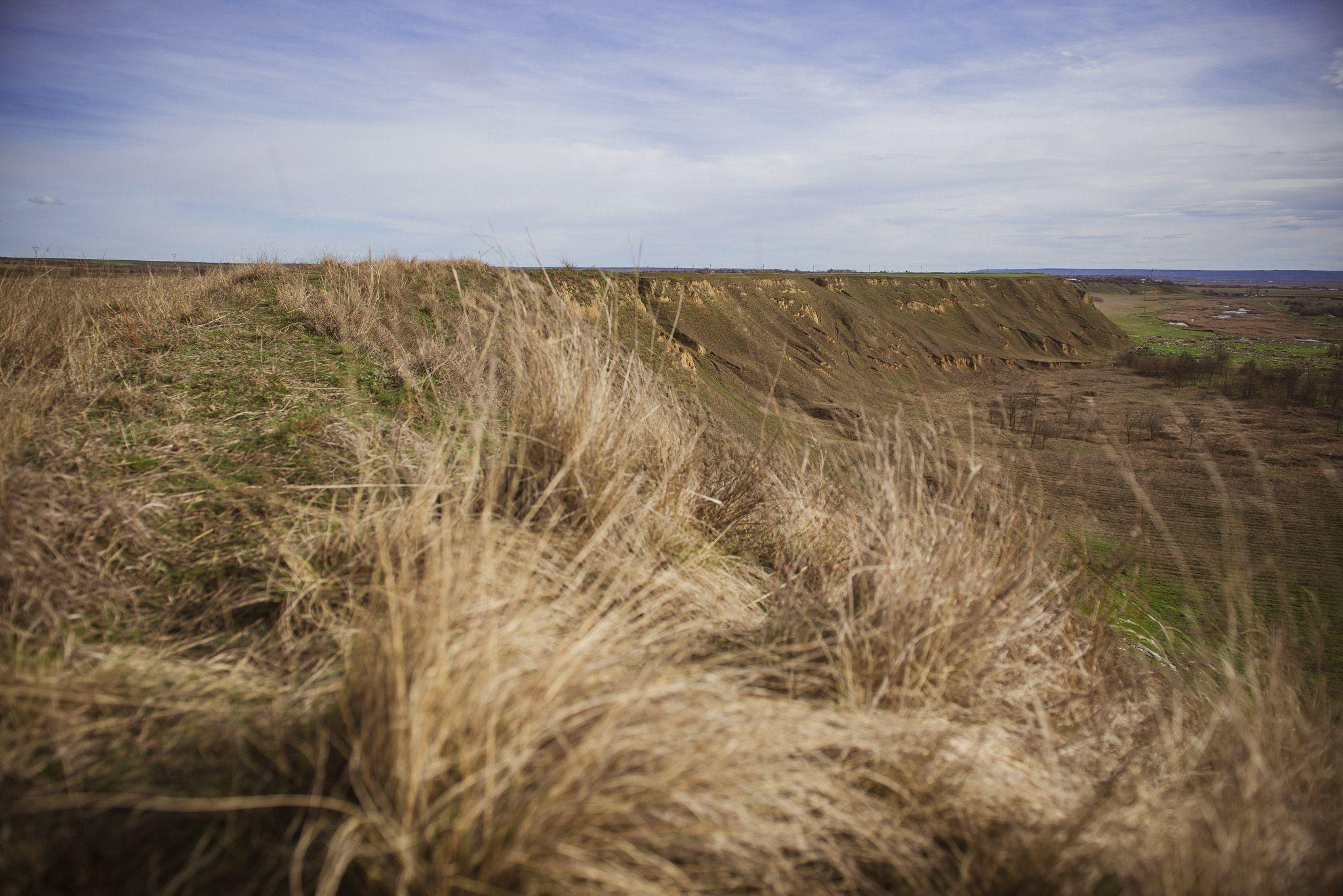 Faleza de loess de la Lunca.