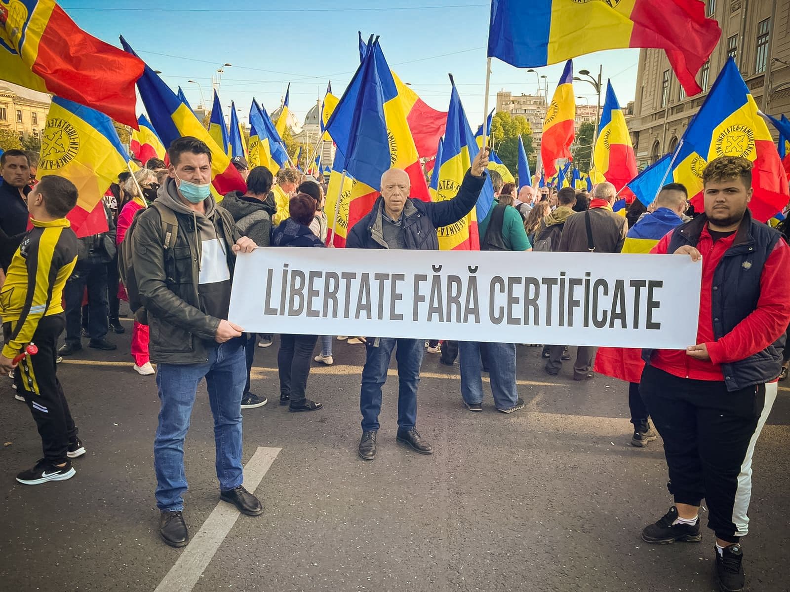 Protest anti-vaccinare în București. Octombrie 2021