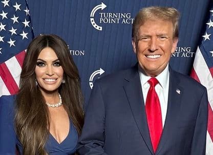„Putem face asta oricărei țări. Și aici.” Cum a înghițit Atena amenințarea ambasadoarei lui Trump