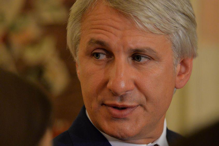 Ministrul Finanţelor a declarat că va propune ca presa să fie amendată dacă „nu verifică înainte informaţiile”. Foto: Lucian Muntean