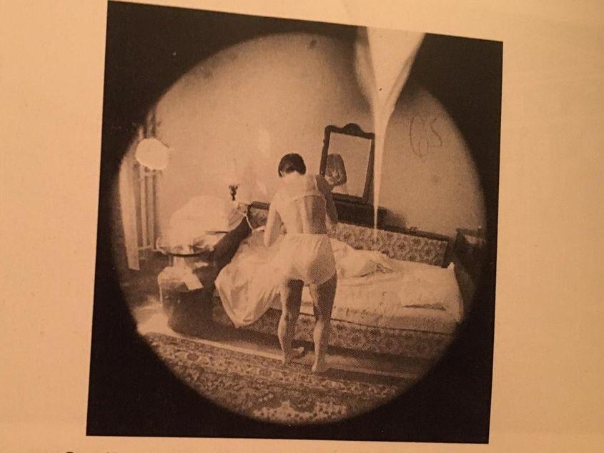 Filaj într-o cameră de hotel. Foto: dosarul de urmărire al lui Katherine Verdery