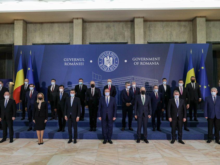 Guvernul Ciucă are în componența sa un singur ministru femeie din 26 - Gabriela Firea. Foto: Octav Ganea / Inquam Photos