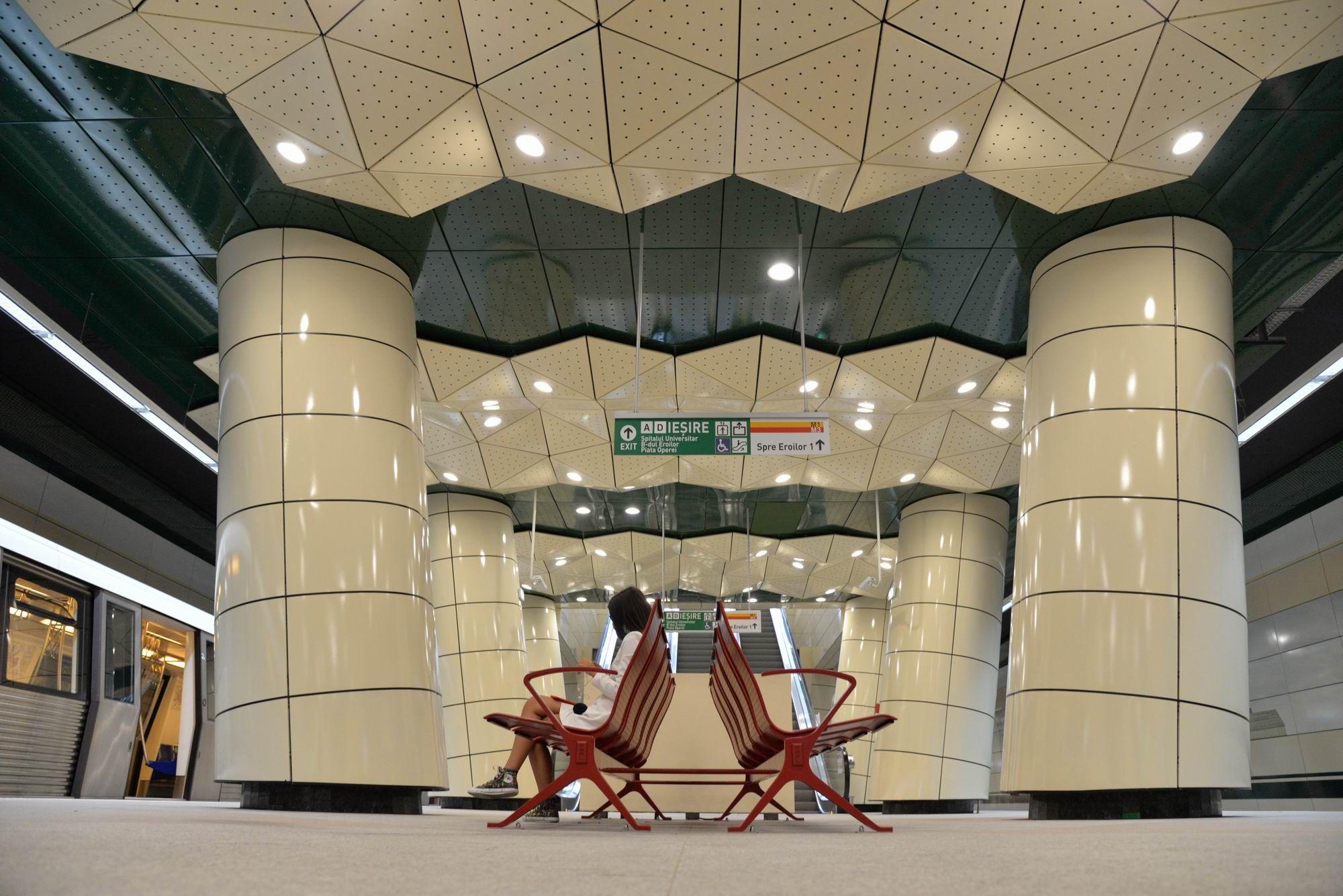 Inaugurarea noii magistrale de metrou M5 Eroilor - Drumul Taberei. Foto Lucian Muntean