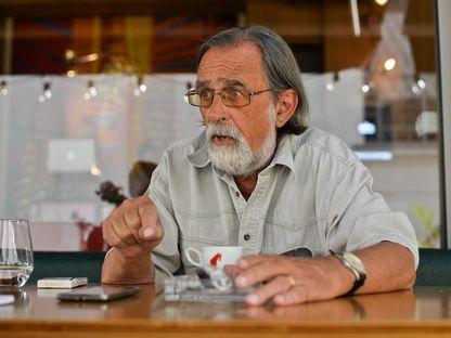 "Suntem o ciudată cultură a rușinii, în căutarea celui care ne-a făcut de rușine"