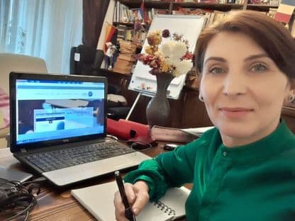 Spotmedia.ro: Îi înțelegem pe copiii acestor vremuri? Interviu cu directoarea unei școli altfel