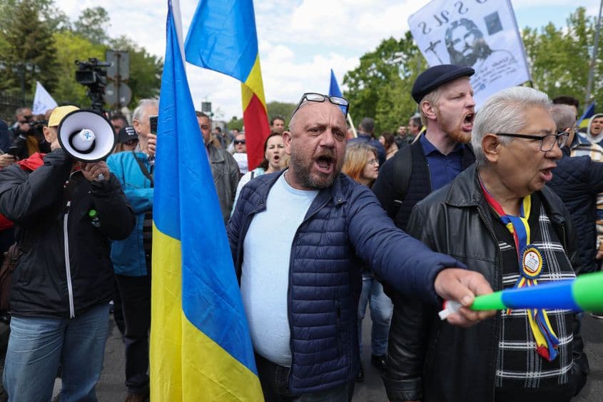 Protest AUR în fața Palatului Parlamentului din București, 10 mai 2023. Inquam Photos / Sabin Cârstoveanu